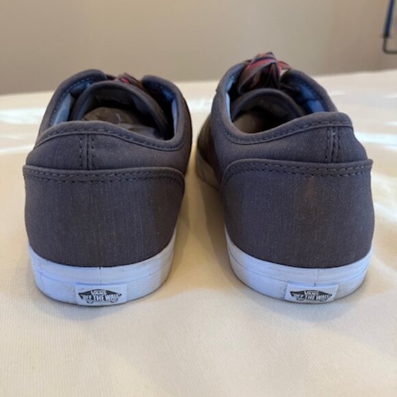 VANS | Heather Gray Size Women 11 - Men 9 - Picture 4 of 11